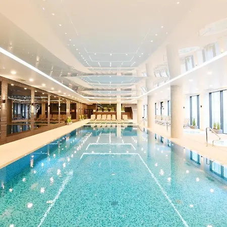 Navigator Port-nadmorskie Tarasy Brilliant 613 * Kolberg